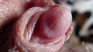 whoa! huge clit gets rubbed hard till massive orgasm hits 😍