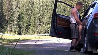 WE FUCK A MUSCULAR MILF PASSENGER DOGGYSTYLE IN THE CAR ON THE ROAD!