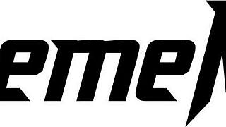 Crazy Lesbian Threesome Licks Ass Pussy In Bathroom