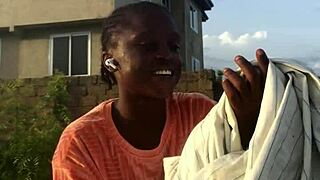 Crazybitch Twerks While Folding Clothes in Dirty Talk Frenzy