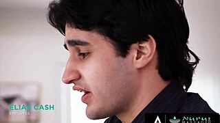 i'm the cute masseuse slidin nuru oil givin deep rides and cumshot blasts all over