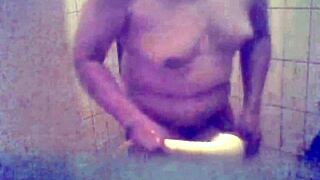 casual peek at this mature housewife's wet pussy spread wide for your enjoyment