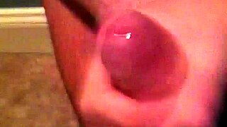 wanna see me cumming hard??