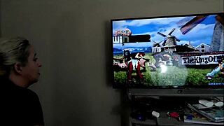 Blonde gamer milf bares ass for intense sex between video game rounds