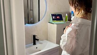 i asked alt-girl for shower nudes she sent pussy toy play