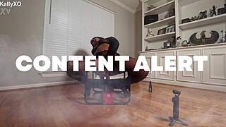 why does this busty ethiopian tap out on huge dildo so fast?