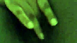 damn teen girl fingers pussy hard homemade masturbation!