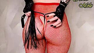 perfect round ass pawg teases in outfit before toy ride