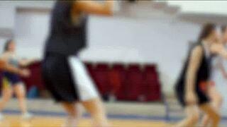 Girlfriend's Hot Mom Jasper Nyx Craves Creampie Play In Bedroom Too