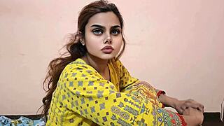 Babe's Bottom Bends for Epic Ass Action!