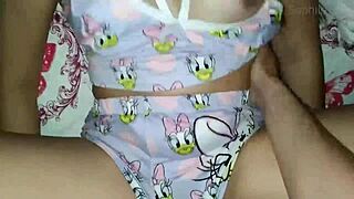 si mi amor, me dices la perra mientras me follas cowgirl pov con tu gran culo latina