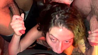 ughh hairy pussy squirt slut chloe kreams gettin railed so hard by those three halloween intruders... supadupacorey justanicecock steve rickz poundin her deep!!